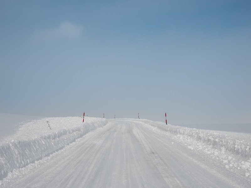 biei snowfield - M.12-100m F4.0
